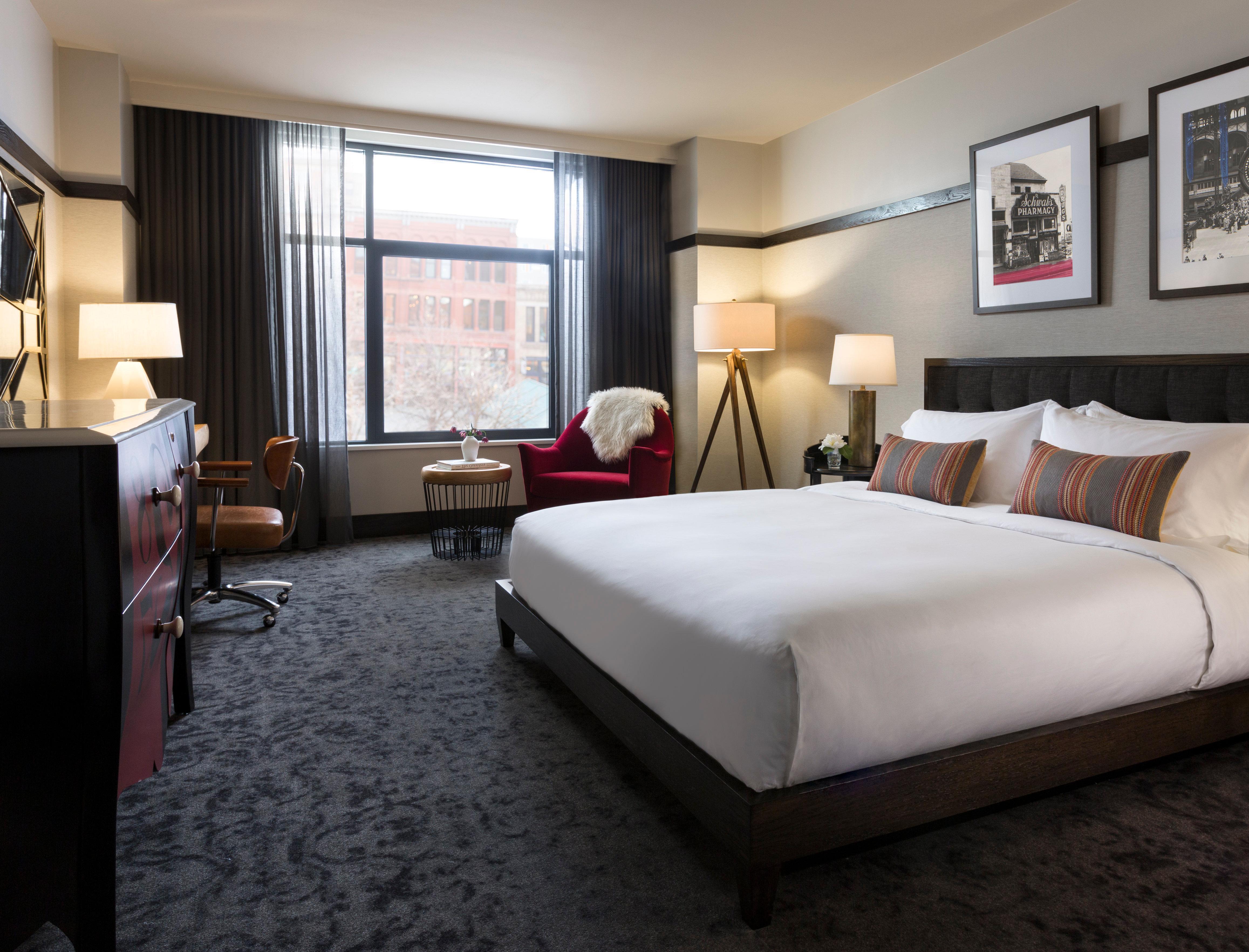Kimpton Journeyman Hotel By Ihg Milwaukee Exterior photo