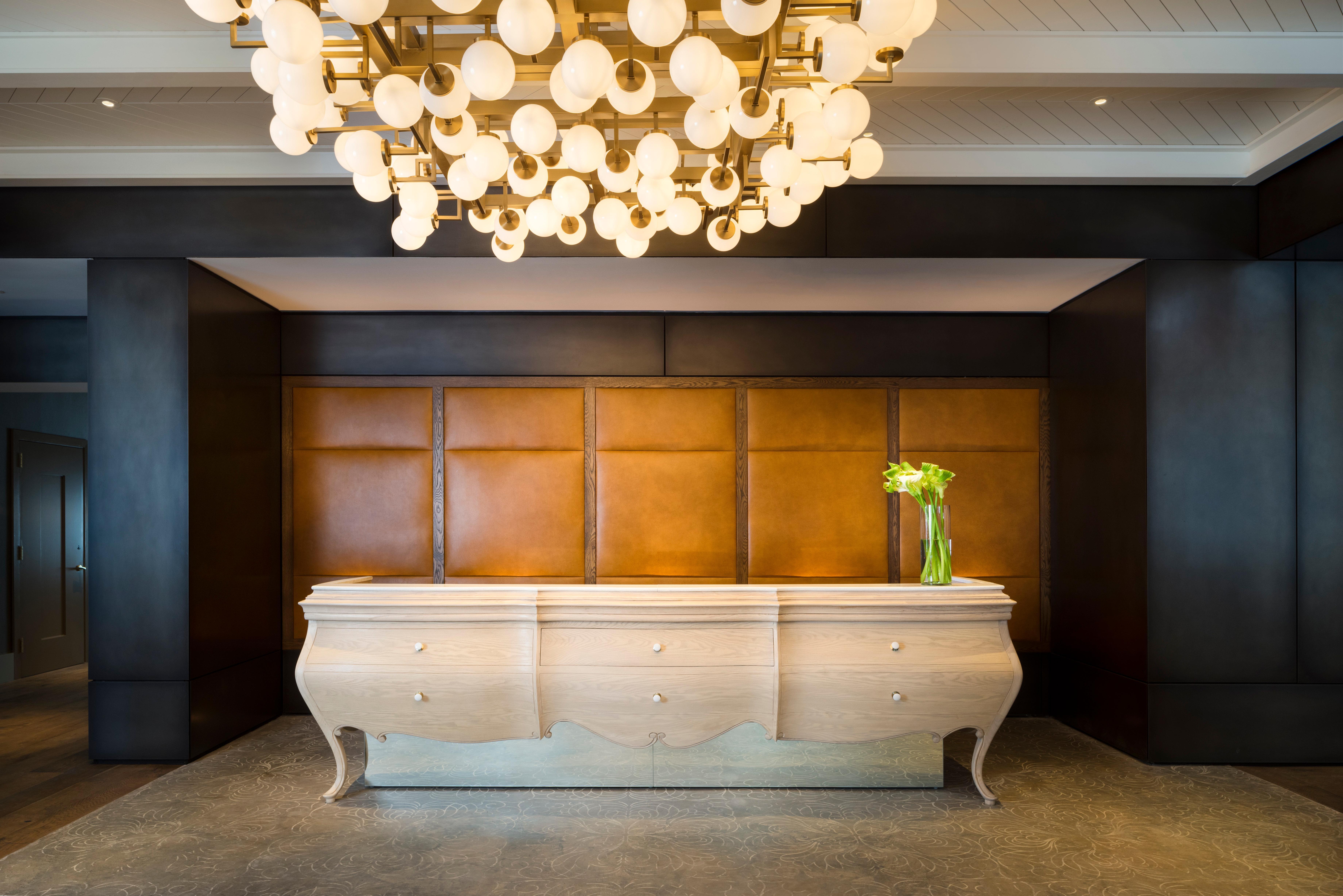 Kimpton Journeyman Hotel By Ihg Milwaukee Exterior photo